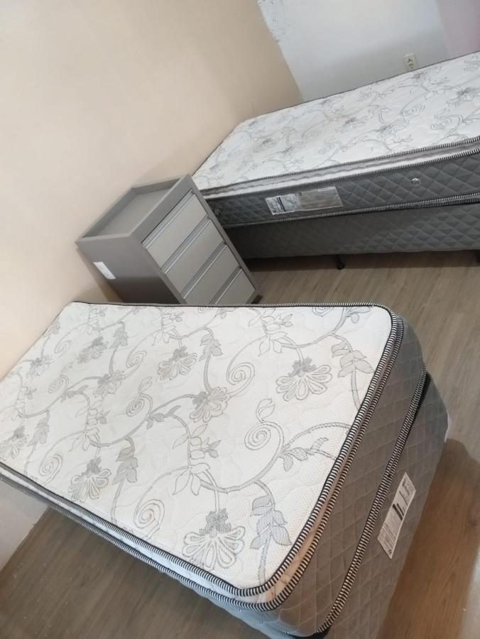 Kitnet Espacosa E Bem Localizada - Proximo Ao E Centro De Eventos * Cascavel (Parana)