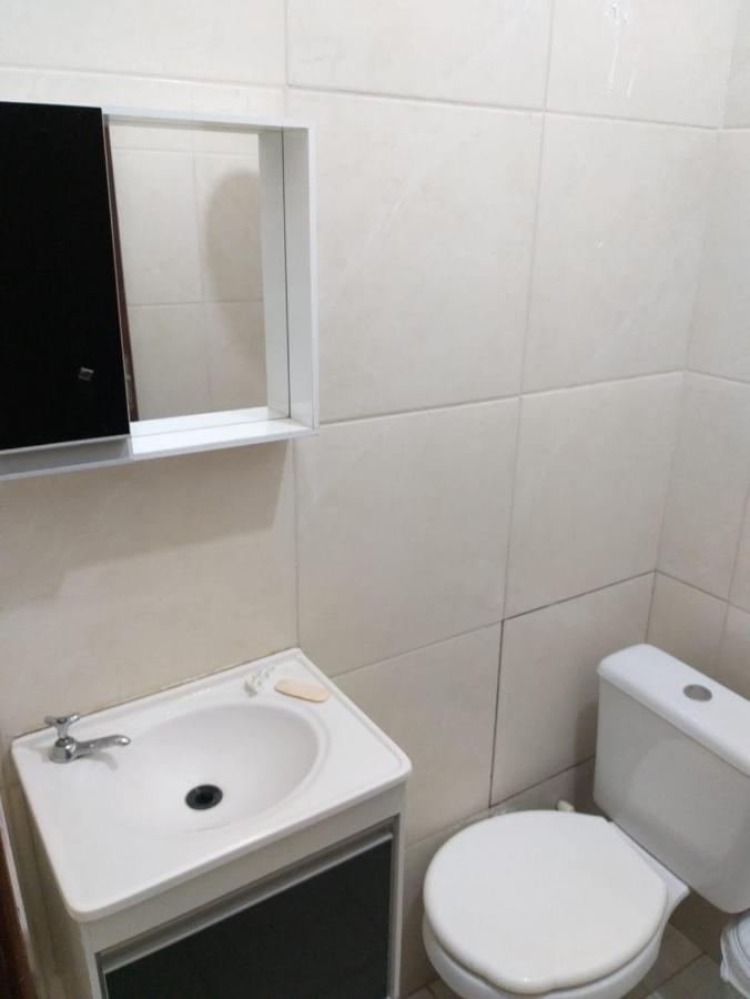 Kitnet Espacosa E Bem Localizada - Proximo Ao E Centro De Eventos
