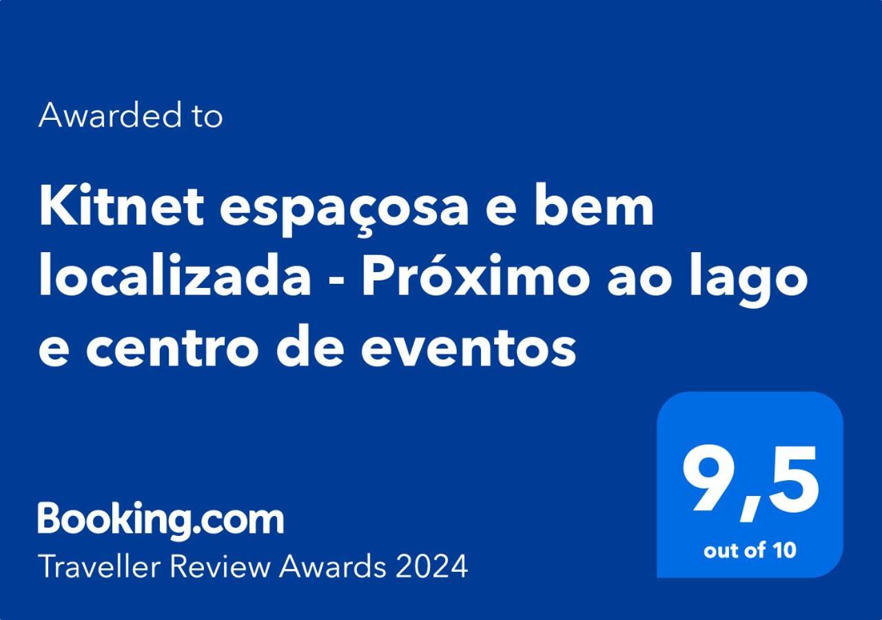 Kitnet Espacosa E Bem Localizada - Proximo Ao E Centro De Eventos Holiday home *