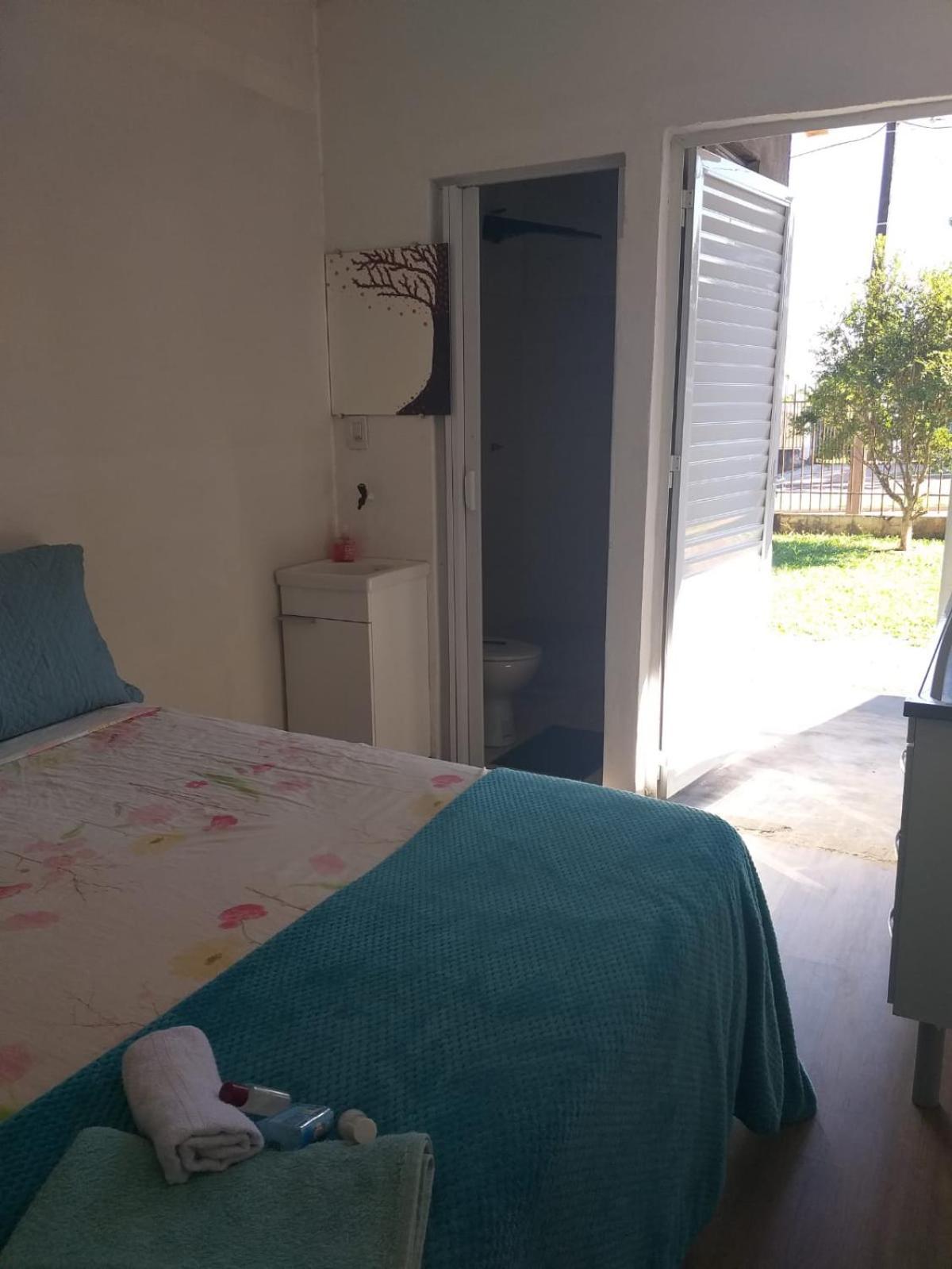 Kitnet Espacosa E Bem Localizada - Proximo Ao E Centro De Eventos * Cascavel (Parana)